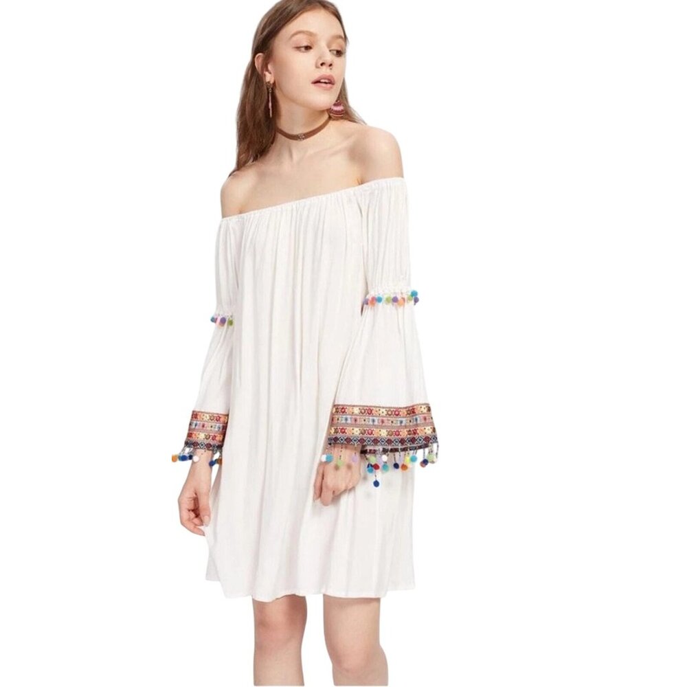 Stellah Anthropologie Off-Shoulder Pom Pom Beaded Embroidered Mini Dress Small